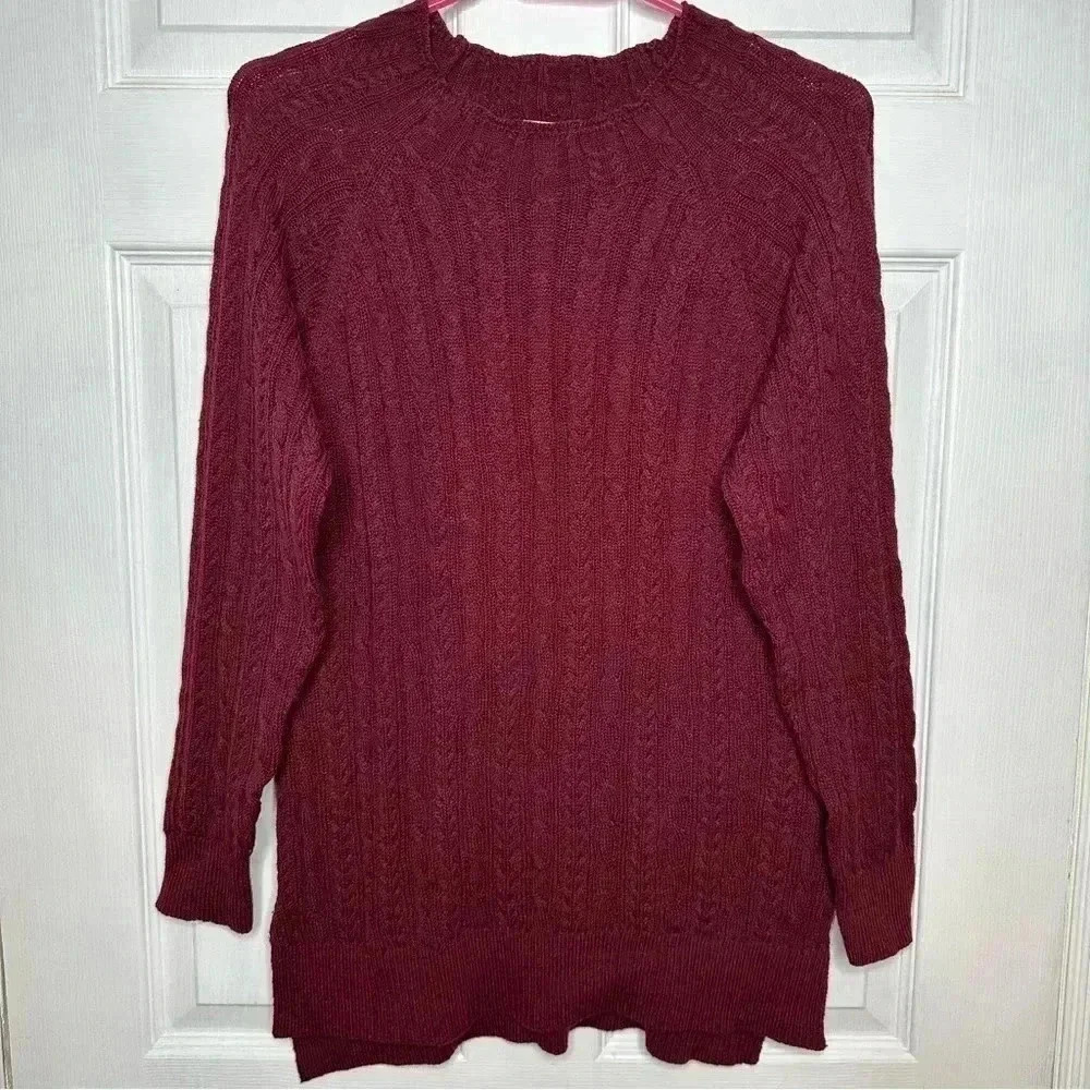 Bleu Gray Cable Knit Sweater Burgundy Size Medium